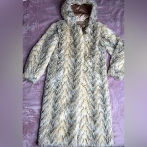 Lifestyle 80’s by Andrea Ungar vintage faux fur trench coat women’s size 4